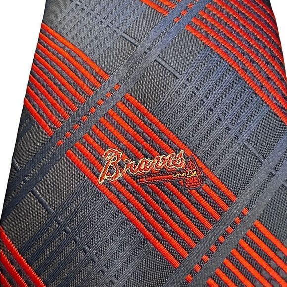 MLB Braves Mens Neck Tie - Picture 2 of 7
